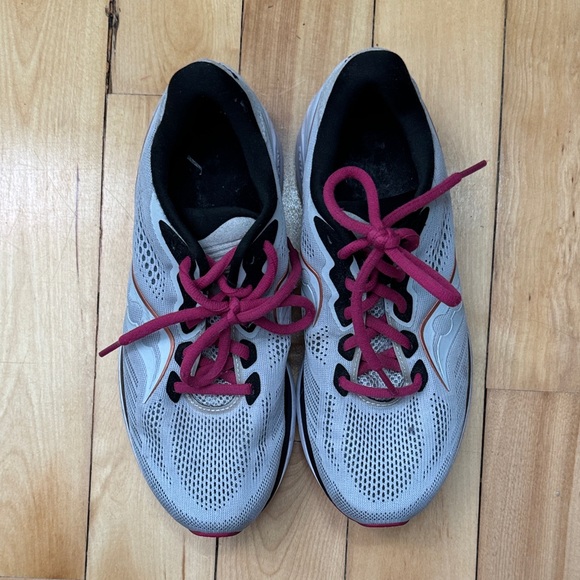 Saucony Shoes - Saucony Gray Athletic Shoes Sneakers with Pink Laces